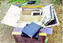 ਸੇਫ ਦੁਕਾਨ ਤੋਂ 200 ਮੀਟਰ ਦੂਰ ਲਿਜਾ ਕੇ ਗਹਿਣੇ ਕੱਢ ਕੇ ਲੈ ਗਏ