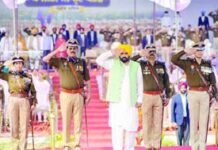 ਪਾਕਿਸਤਾਨੀ ਸ਼ਹਿ ਪ੍ਰਾਪਤ ਅੱਤਵਾਦ ਦਾ ਟਾਕਰਾ ਕਰ ਰਹੀ ਪੰਜਾਬ ਪੁਲਸ : ਮਾਨ