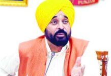 ਨੀਲੇ ਕਾਰਡ ਵਾਲਿਆਂ ਨੂੰ ਦੋ ਕਿੱਲੋ ਮਾਂਹ-ਛੋਲਿਆਂ ਦੀ ਦਾਲ, ਦੋ ਕਿੱਲੋ ਖੰਡ, ਕਿੱਲੋ ਸਰ੍ਹੋਂ ਦਾ ਤੇਲ, ਕਿੱਲੋ ਲੂਣ ਤੇ 200 ਗ੍ਰਾਮ ਹਲਦੀ ਤਿੰਨ ਮਹੀਨਿਆਂ ਦੇ ਇਕੱਠੇ ਦੇਵਾਂਗੇ : ਮਾਨ