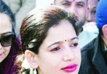 ਮਸ਼ਹੂਰੀ ਕਰਨ ਵਾਲੀ ਐੱਸ ਡੀ ਐੱਮ ਬੀਬੀ ਨੂੰ ਚੇਤਾਵਨੀ