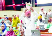 ਖਹਿਰਾ ਮੁਆਫ਼ੀ ਨਹੀਂ ਮੰਗਦੇ ਤਾਂ ਸਪੀਕਰ ਬਰਖਾਸਤ ਕਰਨ : ਚੀਮਾ