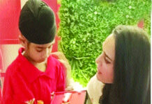 ਪ੍ਰੀਤੀ ਜ਼ਿੰਟਾ ਨੇ ਹਰਗੁਣ ਸਿੰਘ ਦਾ ਗੋਲਡ ਮੈਡਲ ਨਾਲ ਕੀਤਾ ਸਨਮਾਨ